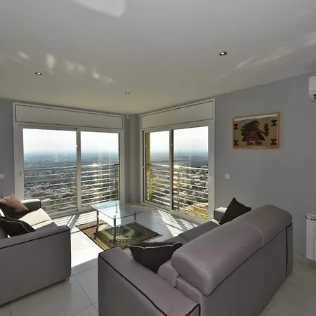 Ref-ali52 * Ρόζες