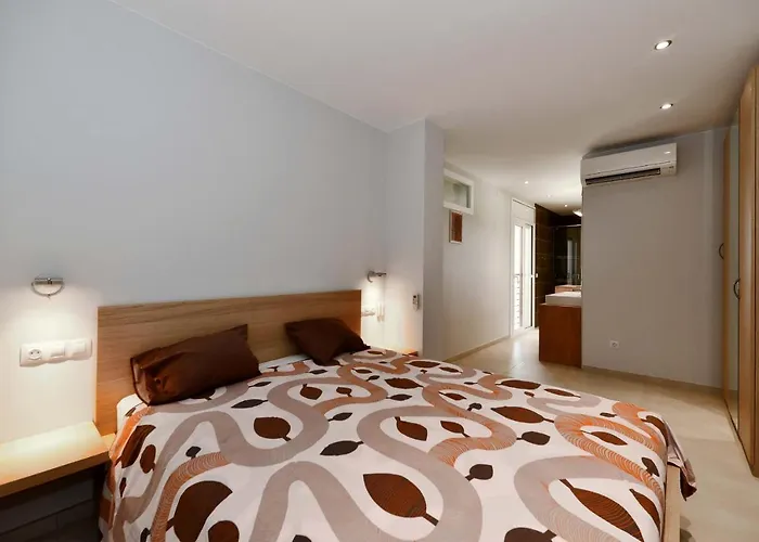 Apartment Ref-ali52