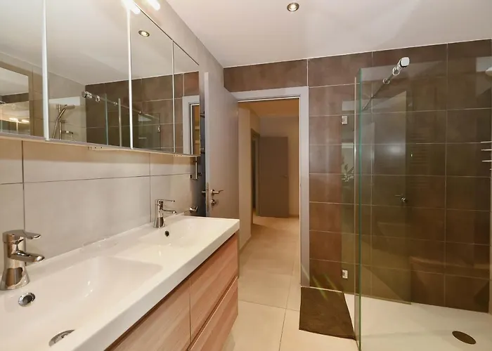 Ref-ali52 Apartment *