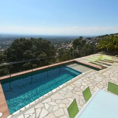 Ref-ali52 Apartman